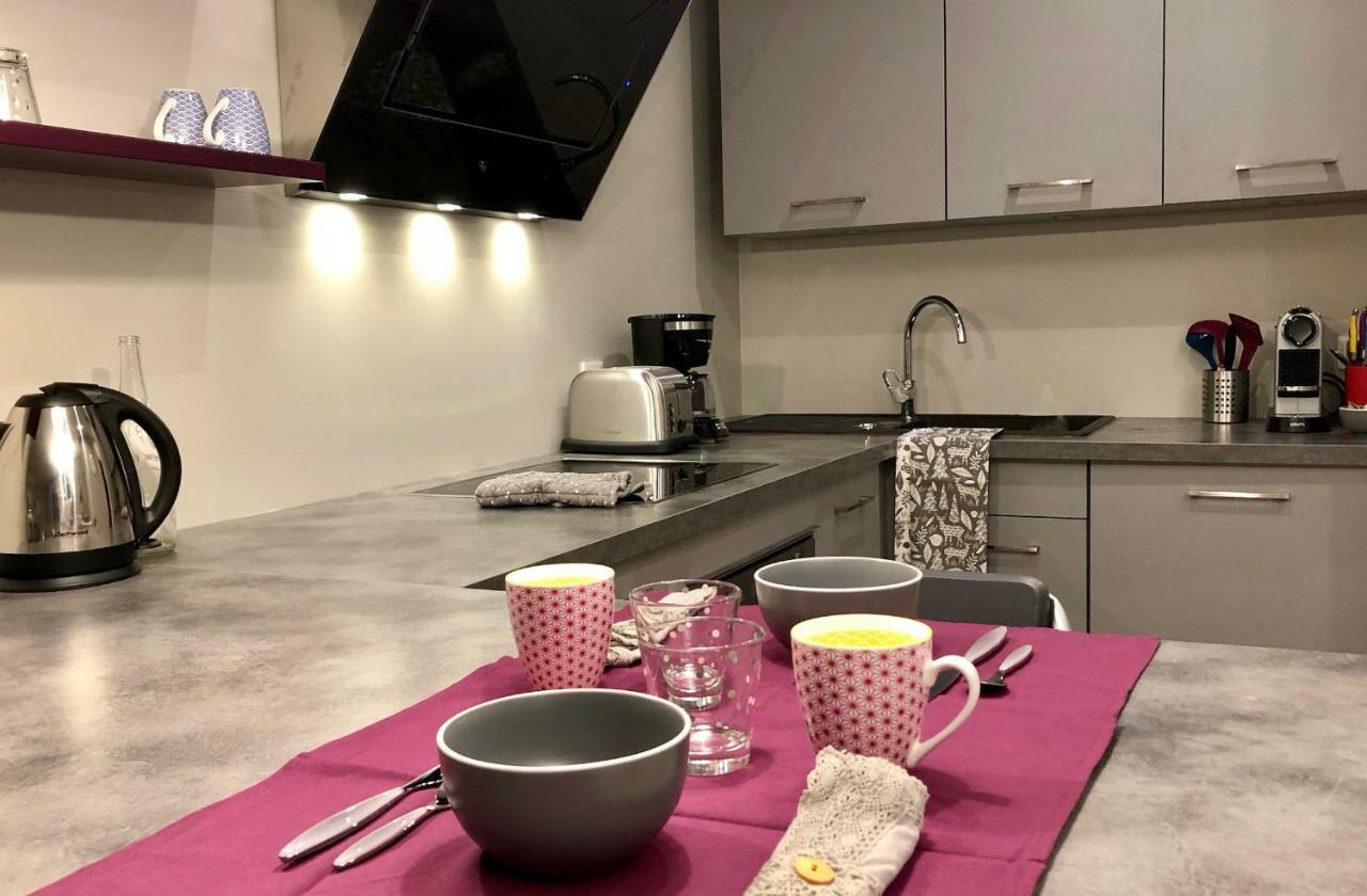 Appartement Versailles Quartier Notre Dame Au Pied Du Chateau Avec Parking Exterior foto